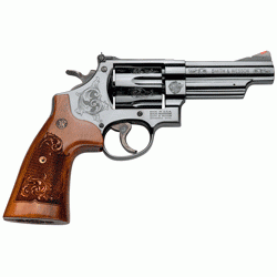 SMITH & WESSON 29 .44 MAGNUM 4